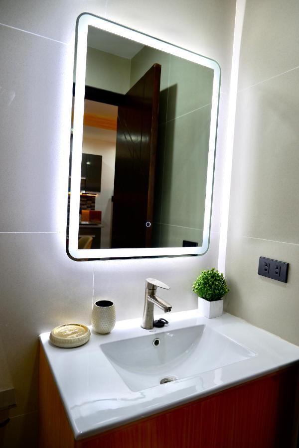 Cozy Entire Condo Unit With Pool Access Angeles Exterior foto